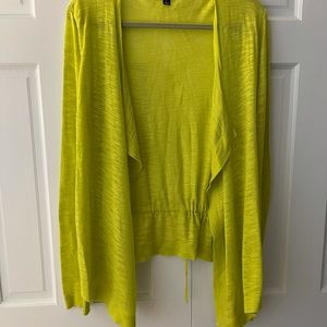 Very light weight sweater in a size large.